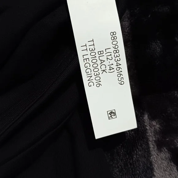 Time and Tru Classic Black Leggings - Picture 4 of 6